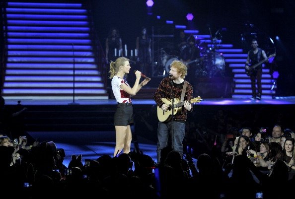 Taylor Swift — February 1 - London, United Kingdom — photo 12