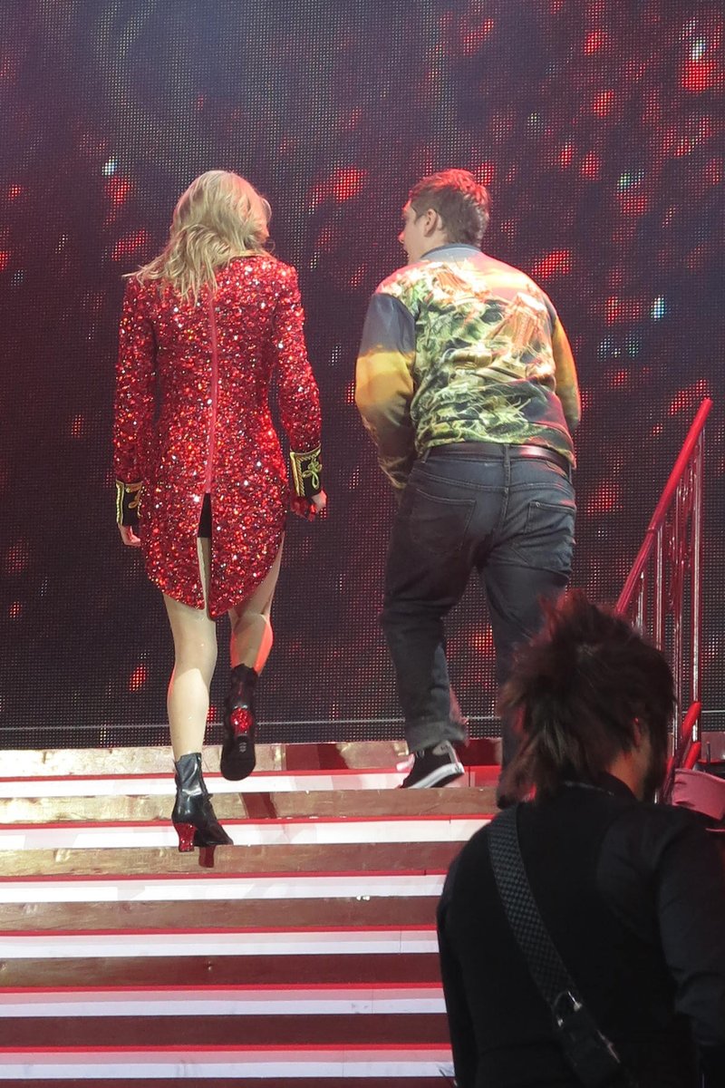 Taylor Swift — February 1 - London, United Kingdom — photo 111