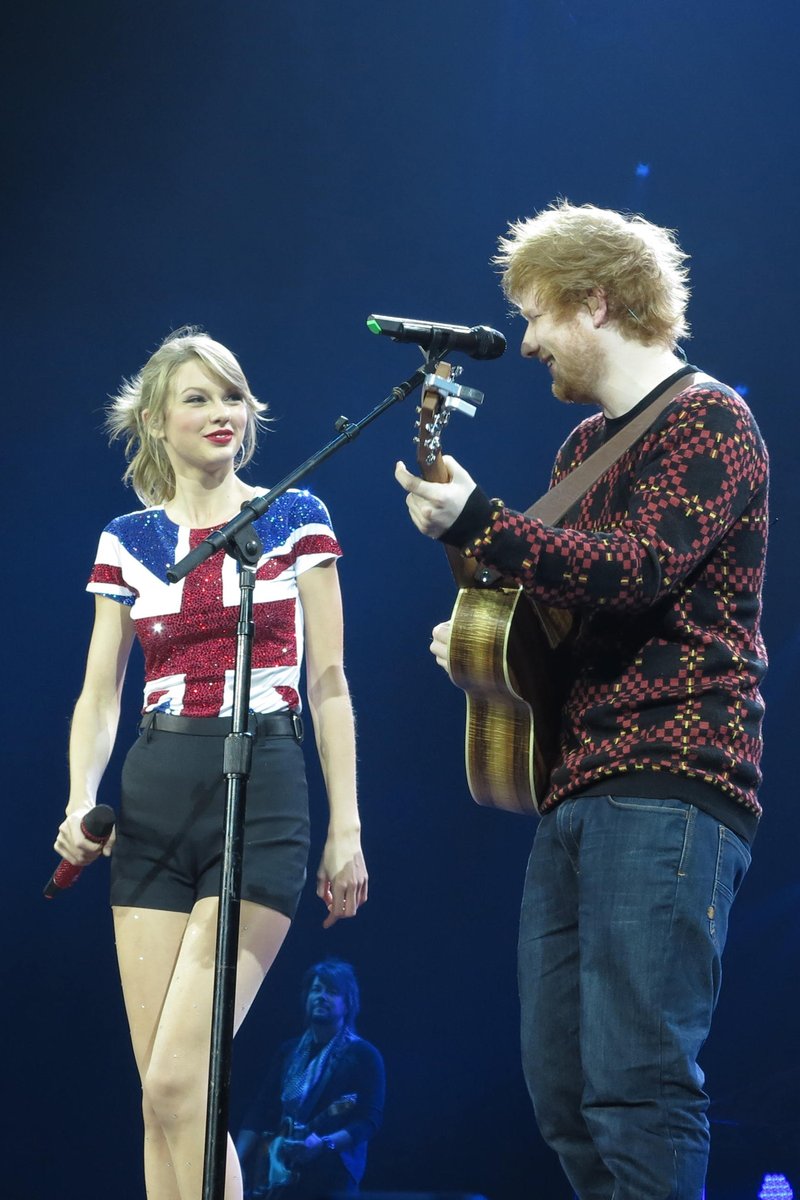 Taylor Swift — February 1 - London, United Kingdom — photo 123