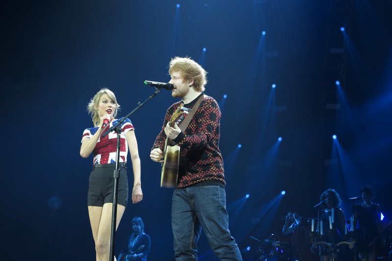 Taylor Swift — February 1 - London, United Kingdom — photo 125