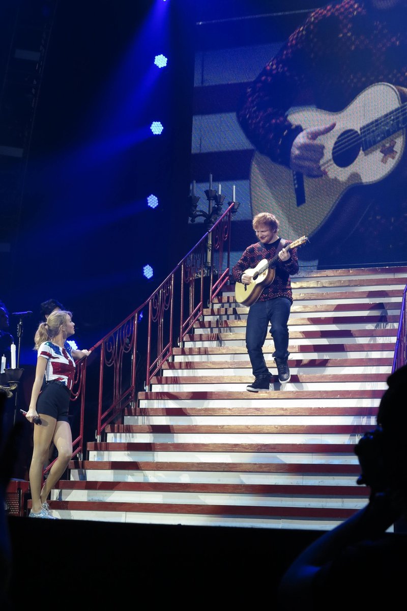 Taylor Swift — February 1 - London, United Kingdom — photo 135