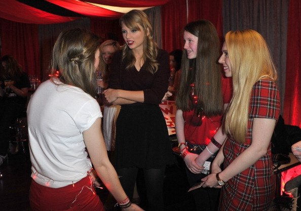 Taylor Swift — February 1 - London, United Kingdom — photo 226