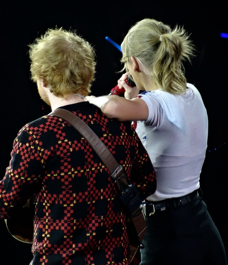 Taylor Swift — February 1 - London, United Kingdom — photo 231