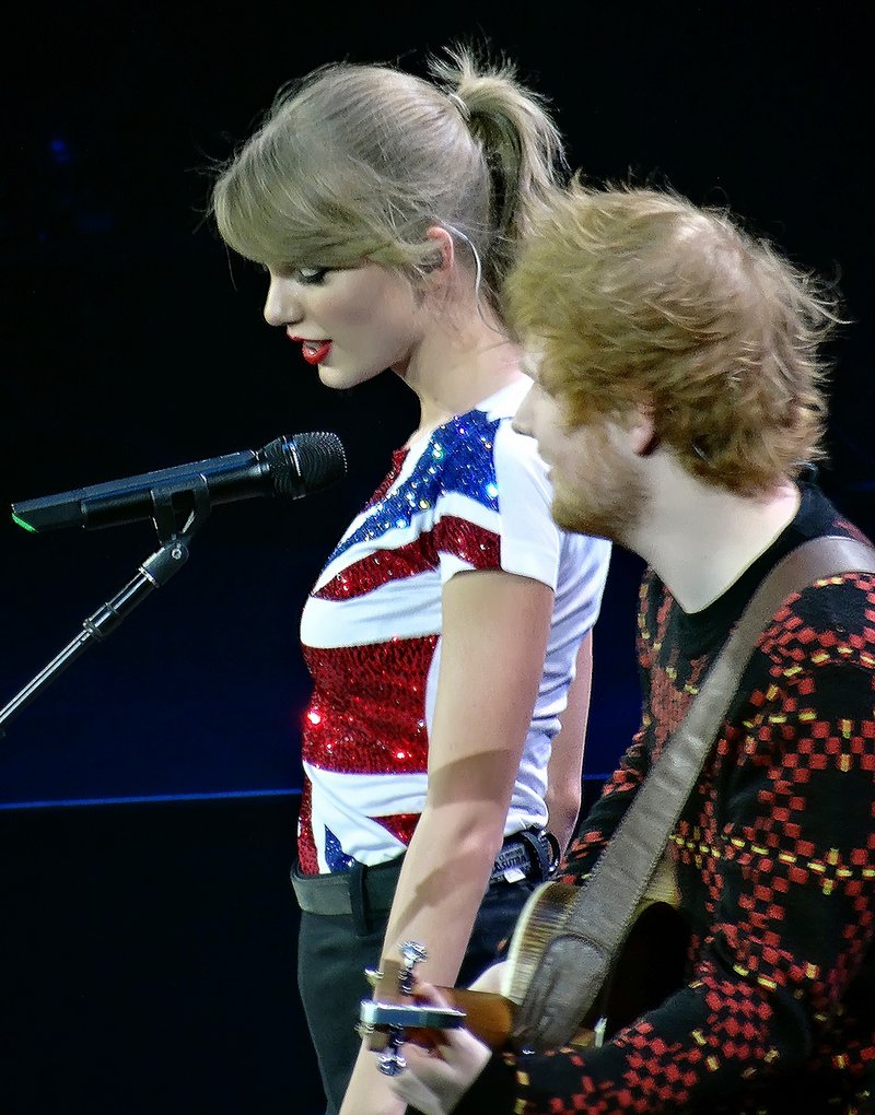 Taylor Swift — February 1 - London, United Kingdom — photo 236