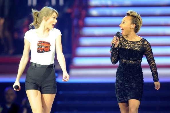Taylor Swift — February 10 - London, United Kingdom — photo 7