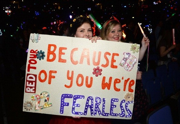 Taylor Swift — February 10 - London, United Kingdom — photo 16