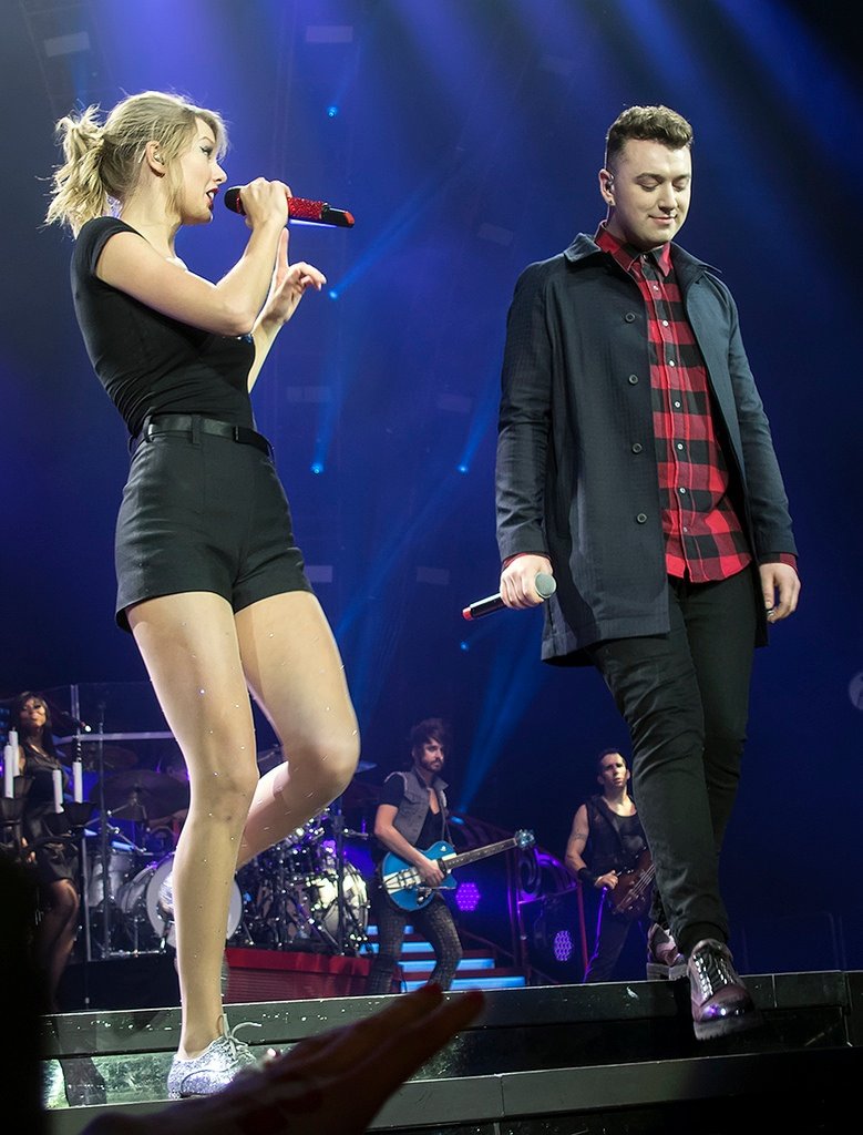 Taylor Swift — February 2 - London, United Kingdom — photo 58