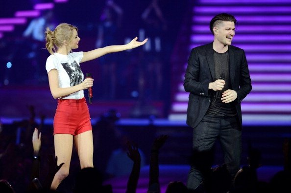Taylor Swift — February 4 - London, United Kingdom — photo 14