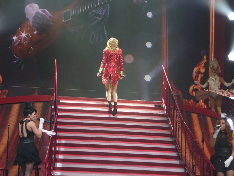 Taylor Swift — February 7 - Berlin, Germany — photo 83