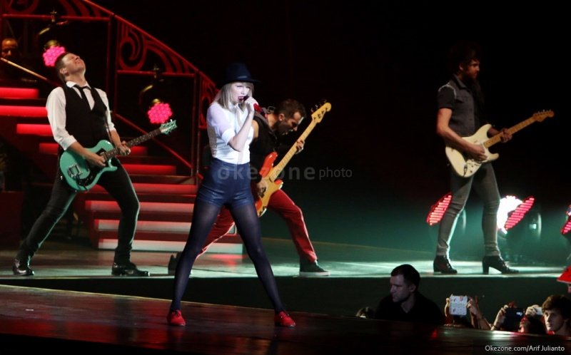 Taylor Swift — June 4 - Jakarta, Indonesia — photo 4