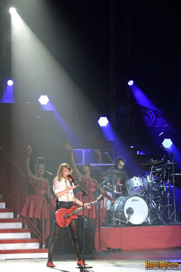 Taylor Swift — June 4 - Jakarta, Indonesia — photo 15