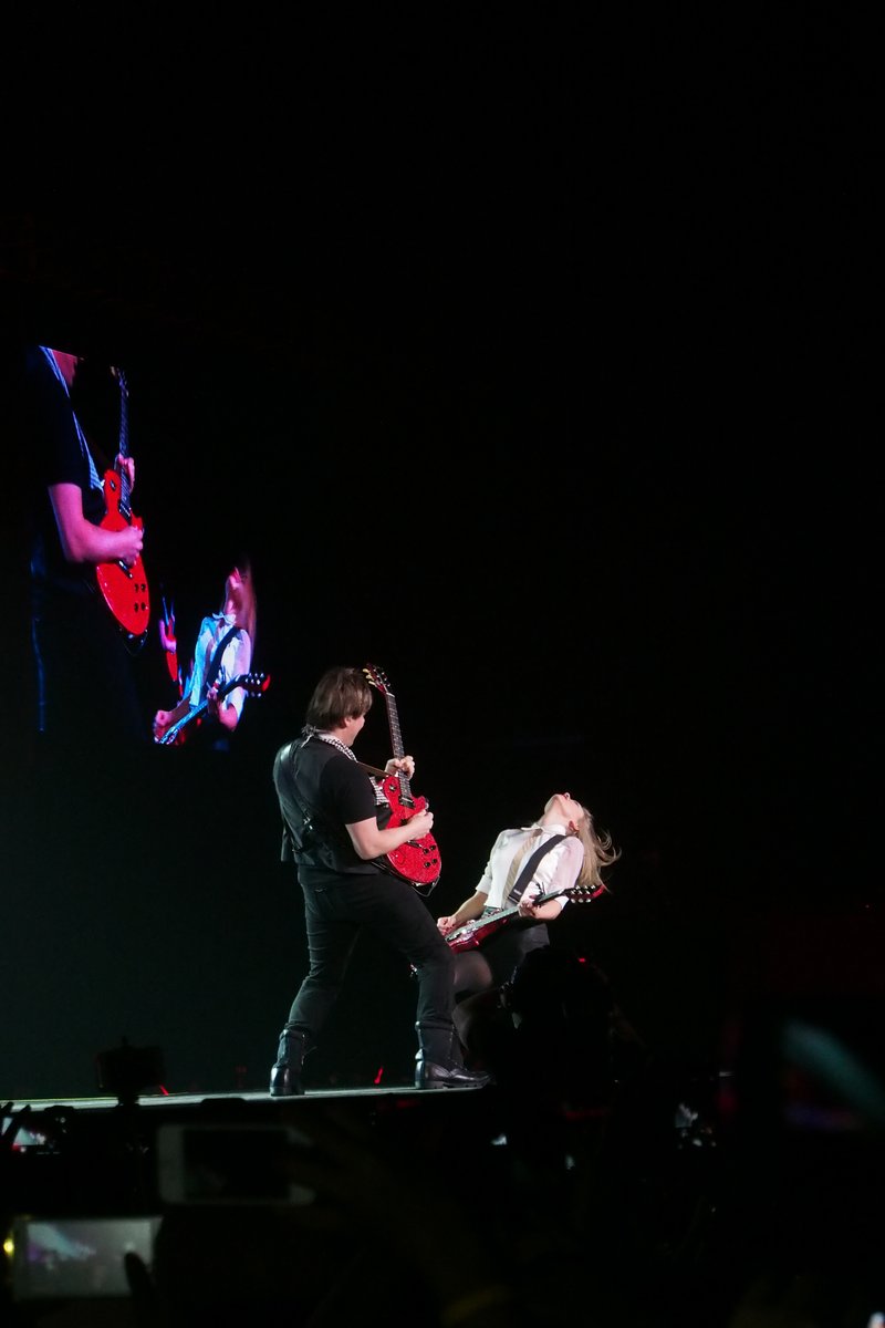 Taylor Swift — June 4 - Jakarta, Indonesia — photo 25