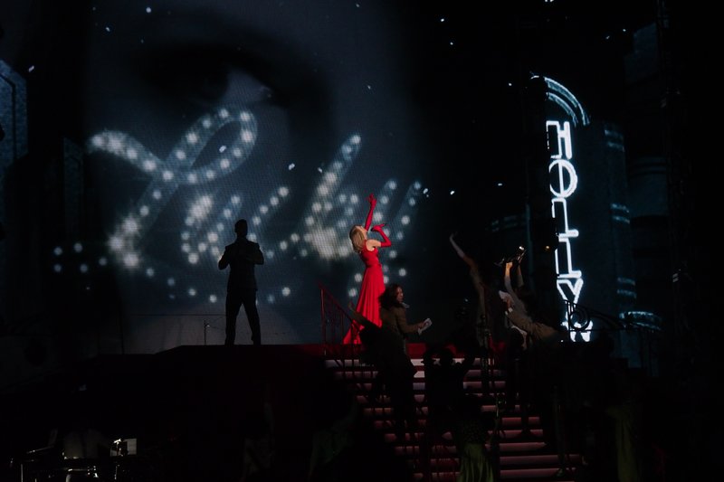 Taylor Swift — June 4 - Jakarta, Indonesia — photo 31