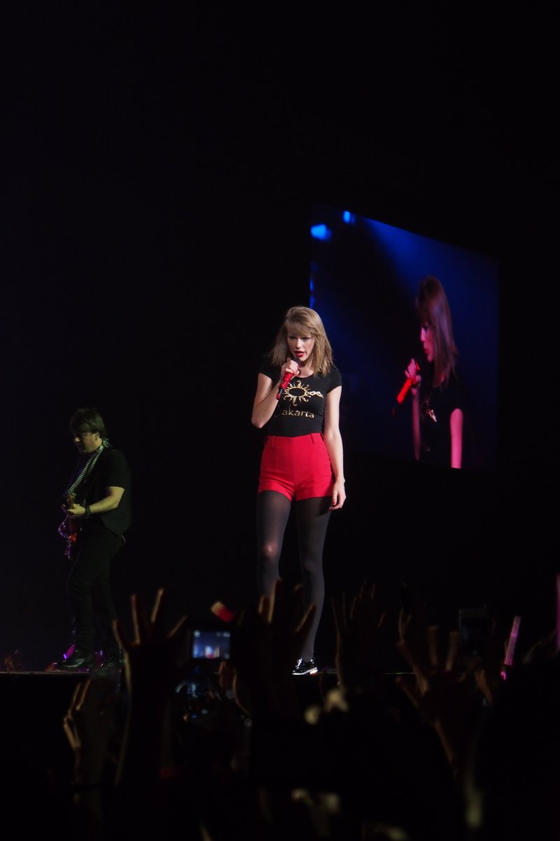 Taylor Swift — June 4 - Jakarta, Indonesia — photo 47