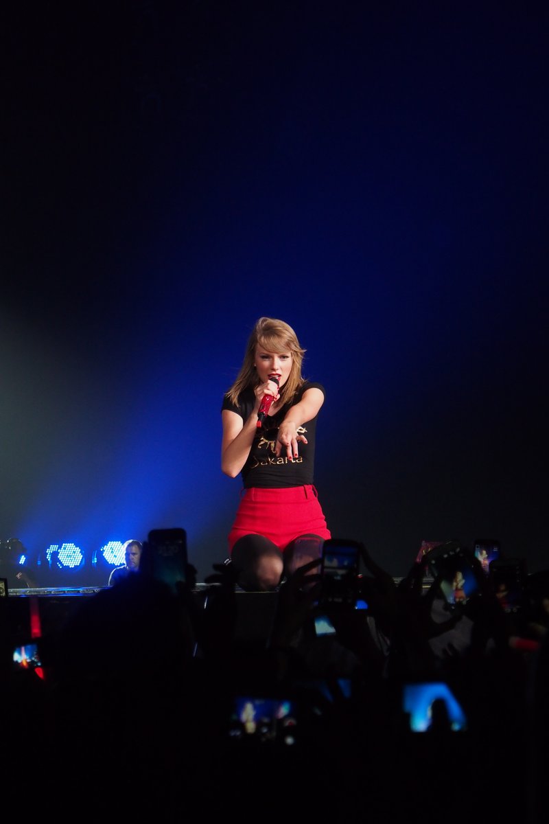 Taylor Swift — June 4 - Jakarta, Indonesia — photo 53