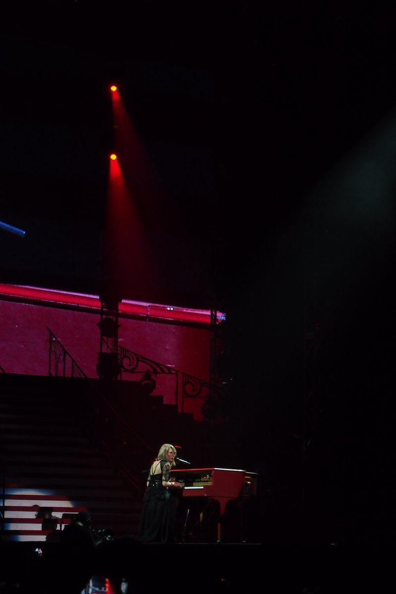 Taylor Swift — June 4 - Jakarta, Indonesia — photo 56