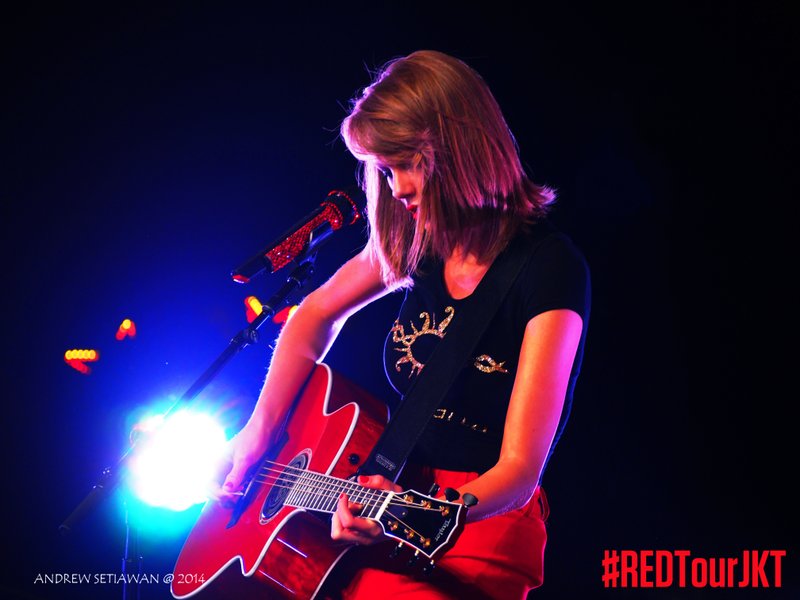 Taylor Swift — June 4 - Jakarta, Indonesia — photo 75