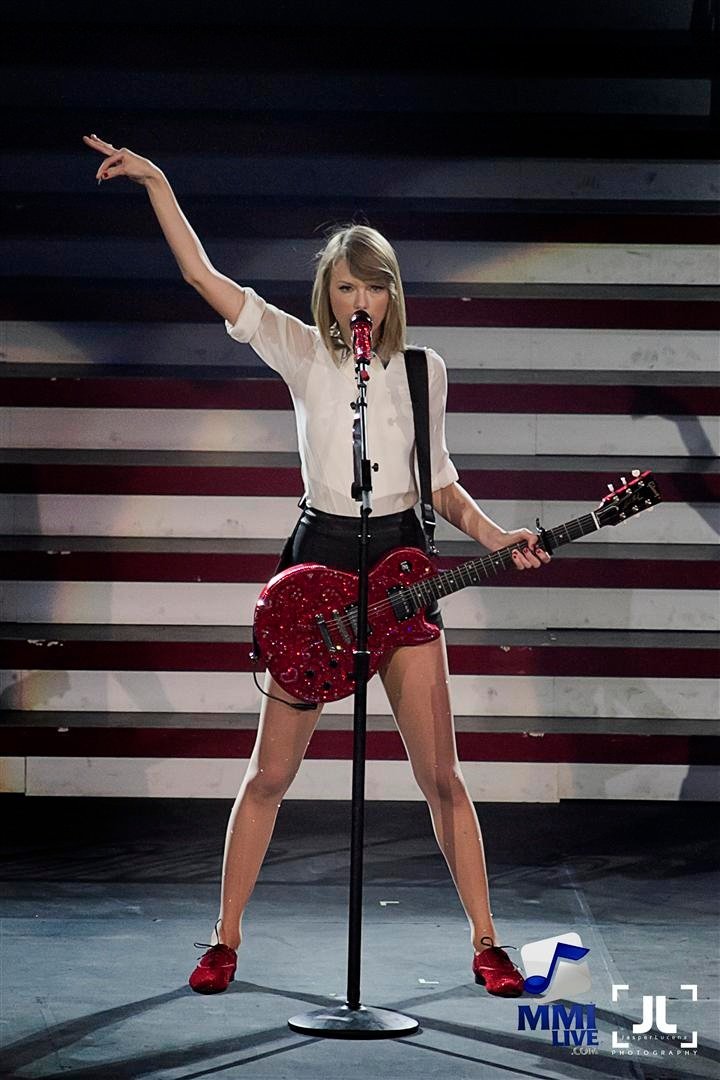 Taylor Swift — June 6 - Manila, Philippines — photo 53