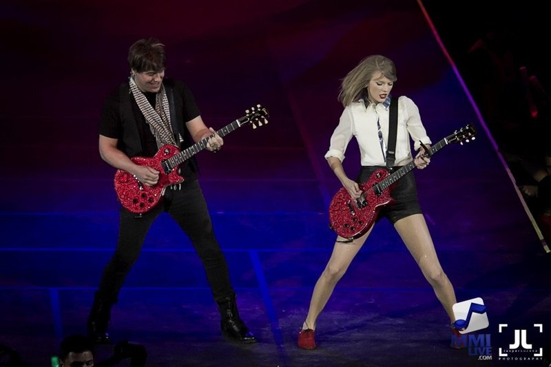 Taylor Swift — June 6 - Manila, Philippines — photo 73