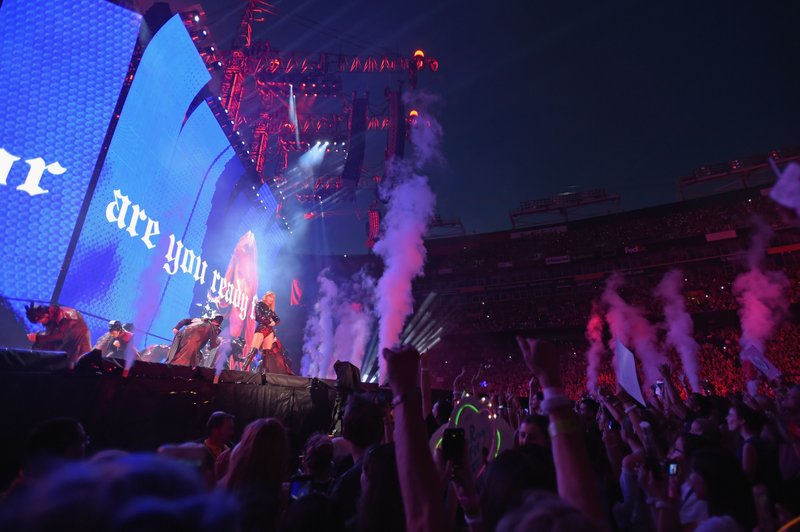 Taylor Swift — July 10 - Washington, DC — photo 4