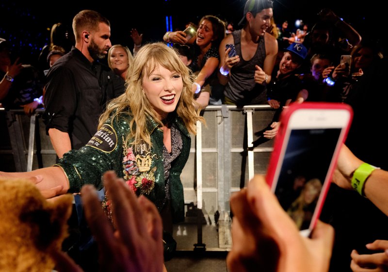 Taylor Swift — July 10 - Washington, DC — photo 19