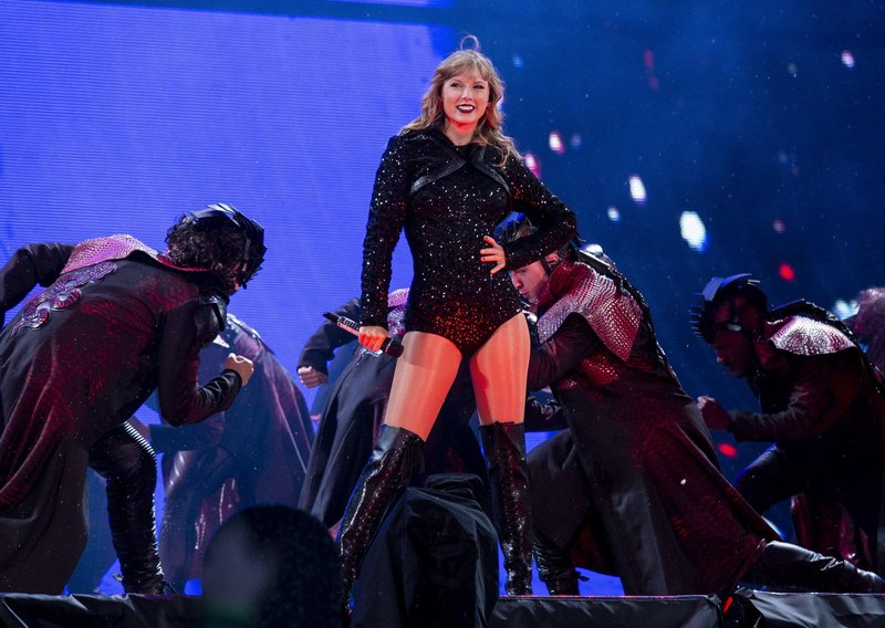 Taylor Swift — July 7 - Columbus, Ohio — photo 26