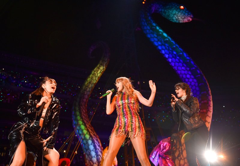 Taylor Swift — June 1 - Chicago, Illinois — photo 18