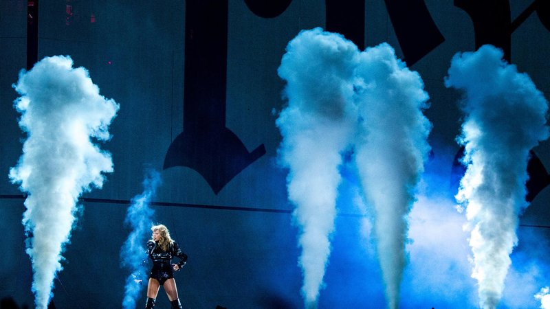 Taylor Swift — June 1 - Chicago, Illinois — photo 19