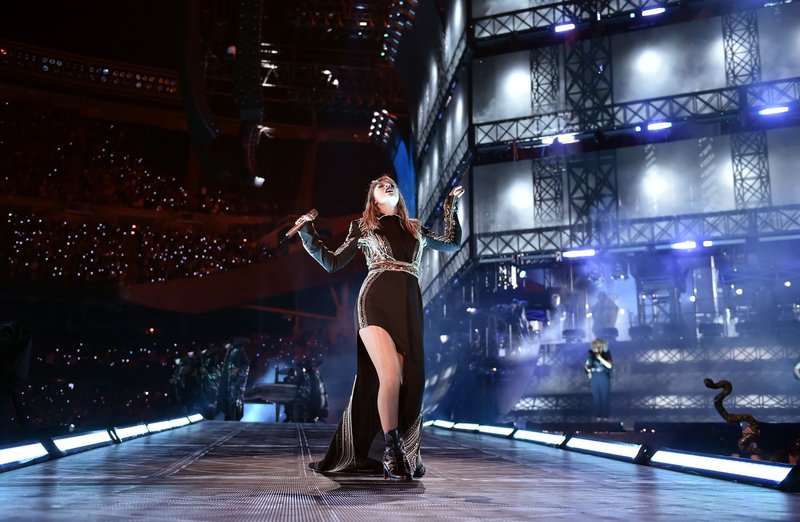 Taylor Swift — June 2 - Chicago, Illinois — photo 6