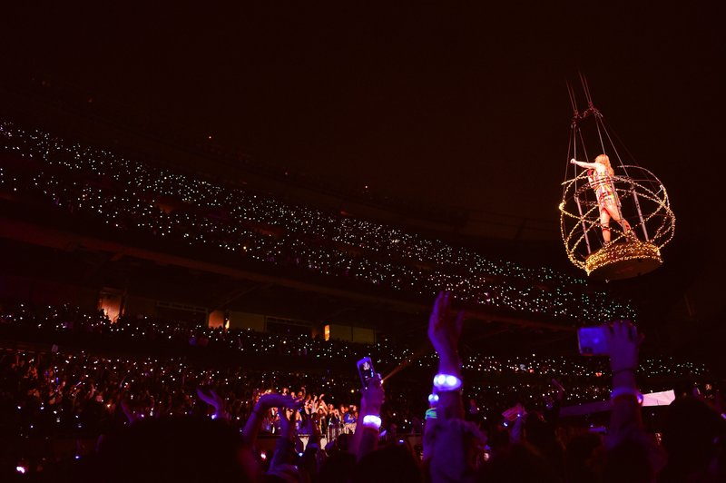Taylor Swift — June 2 - Chicago, Illinois — photo 12