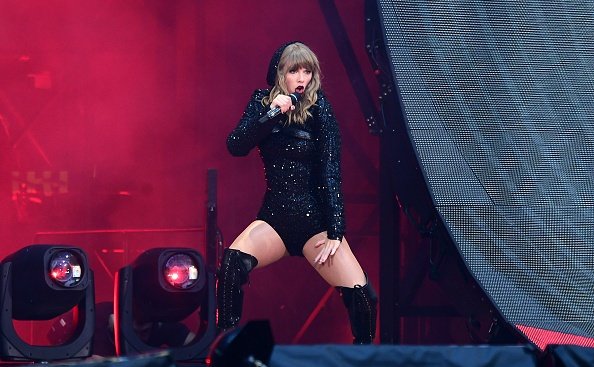 Taylor Swift — June 22 -  London, United Kingdom — photo 2