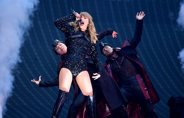 Taylor Swift — June 22 -  London, United Kingdom — photo 32