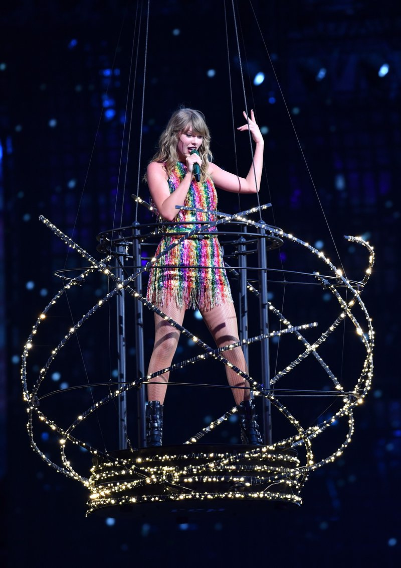 Taylor Swift — June 22 -  London, United Kingdom — photo 78