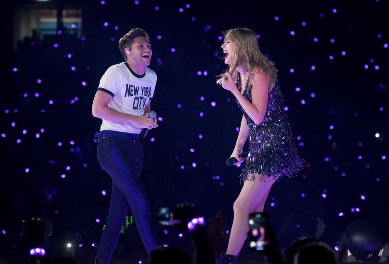 Taylor Swift — June 22 -  London, United Kingdom — photo 84