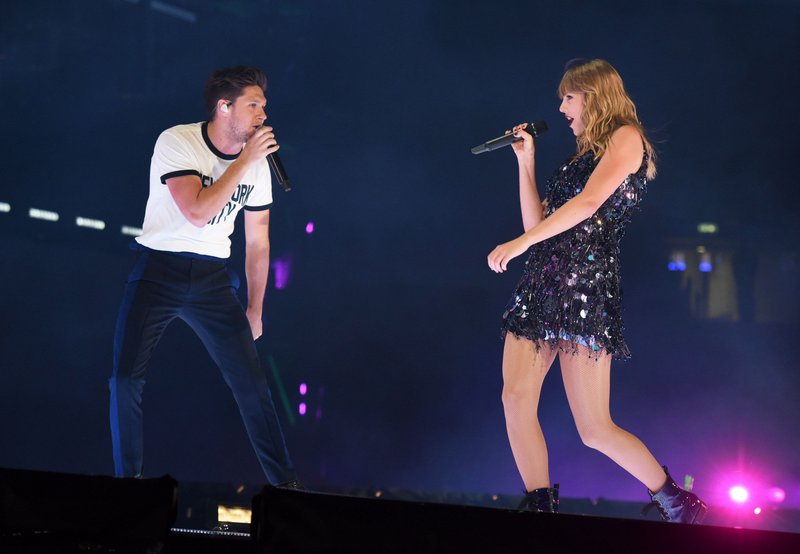 Taylor Swift — June 22 -  London, United Kingdom — photo 87