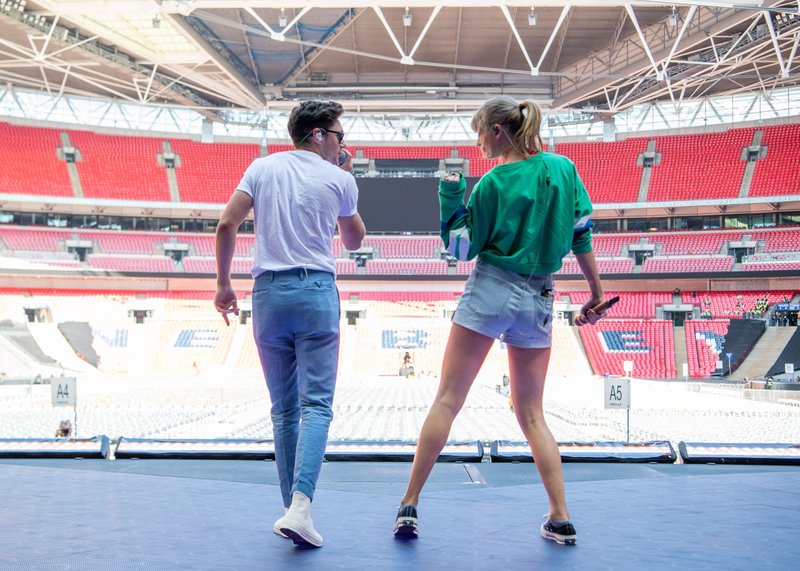Taylor Swift — June 22 -  London, United Kingdom — photo 94