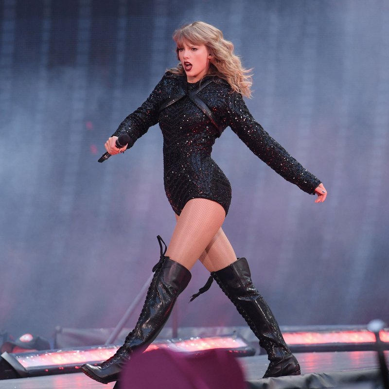 Taylor Swift — June 22 -  London, United Kingdom — photo 132