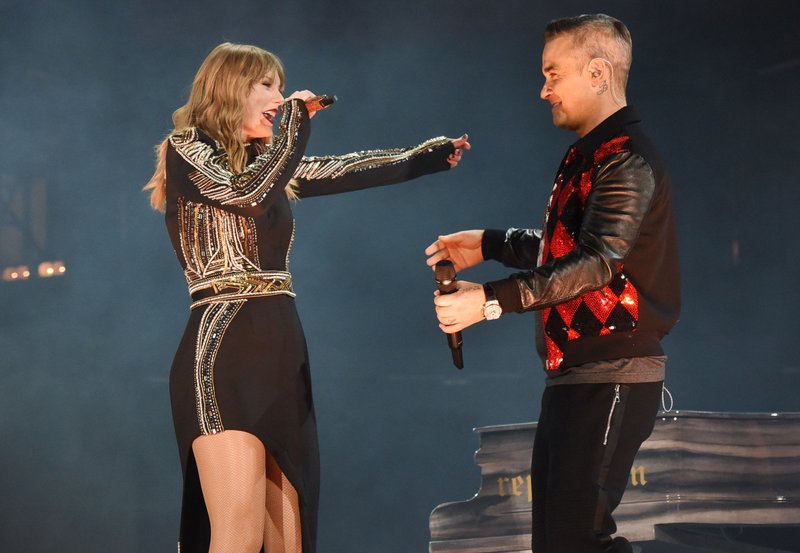 Taylor Swift — June 23 -  London, United Kingdom — photo 28