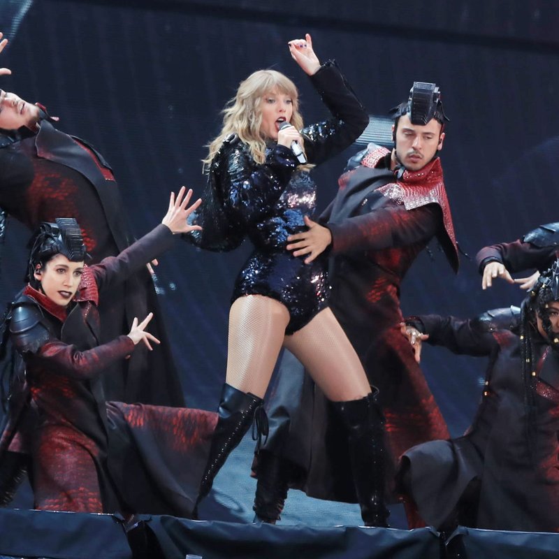 Taylor Swift — June 8 -  Manchester, United Kingdom — photo 172