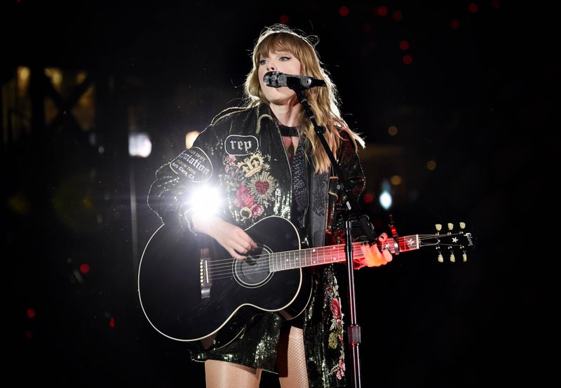 Taylor Swift — May 11 - Santa Clara, California — photo 5