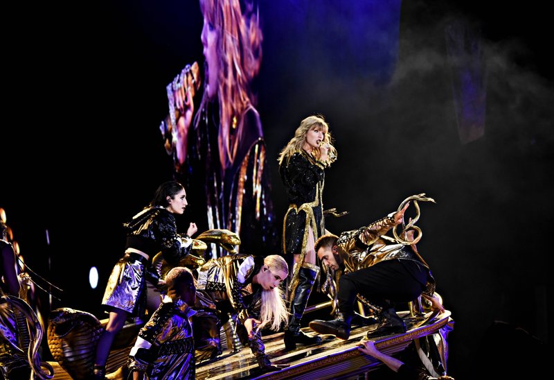 Taylor Swift — May 11 - Santa Clara, California — photo 25