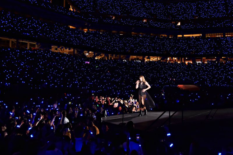 Taylor Swift — May 11 - Santa Clara, California — photo 27