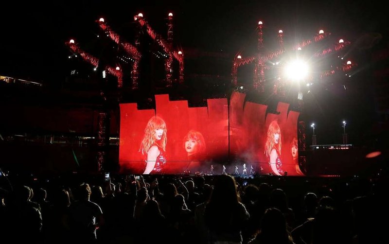 Taylor Swift — May 11 - Santa Clara, California — photo 44