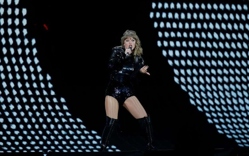 Taylor Swift — May 11 - Santa Clara, California — photo 46