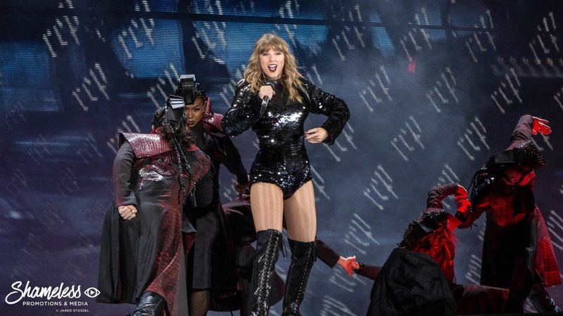 Taylor Swift — May 11 - Santa Clara, California — photo 50