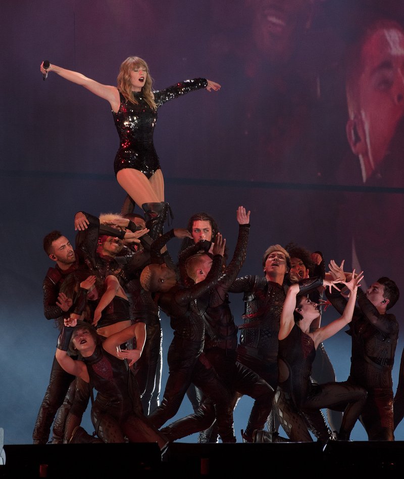 Taylor Swift — May 11 - Santa Clara, California — photo 79