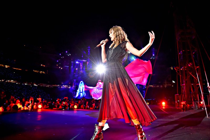 Taylor Swift — May 12 - Santa Clara, California — photo 4
