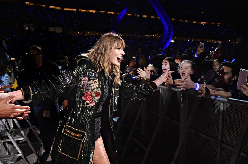 Taylor Swift — May 12 - Santa Clara, California — photo 7