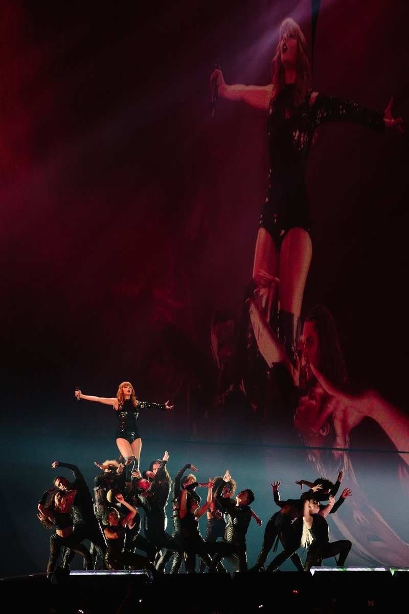 Taylor Swift — May 8 - Glendale, Arizona — photo 41
