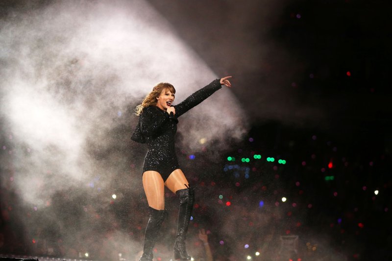 Taylor Swift — November 9 - Auckland, New Zealand — photo 11